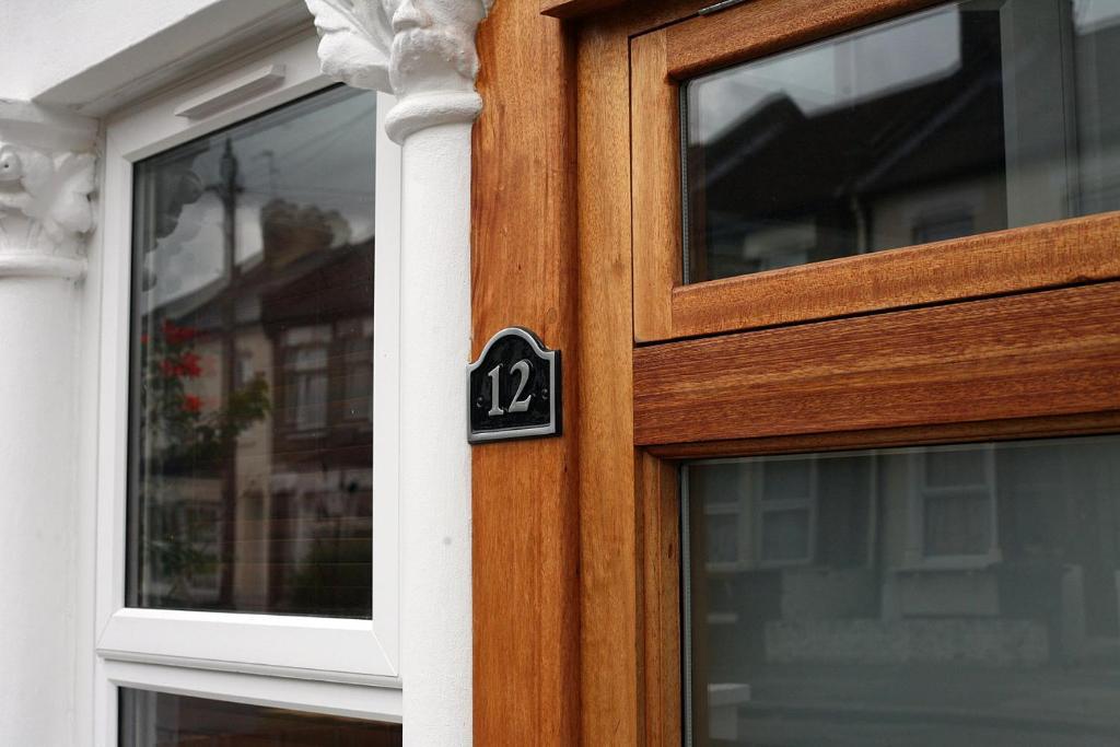 London Malvern Road Rooms To Let Zewnętrze zdjęcie